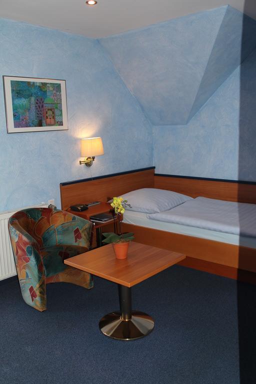 Hotel Rosenhof Дюселдорф Екстериор снимка